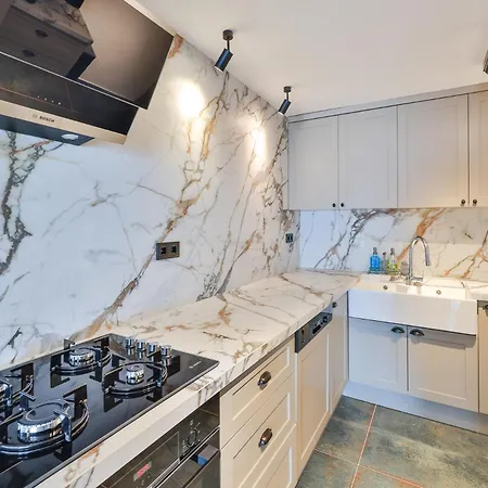 Newly Renovated By The Villa *